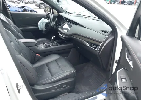 2022 Cadillac Xt4 Fwd Sport z USA, uszkodzony, nr VIN 1GYFZER46NF130852